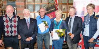 Auf linkedin können sie sich das vollständige profil ansehen und mehr über die kontakte von bernd blaser und jobs bei ähnlichen unternehmen erfahren. Mtv Aurich Mtv Aurich Zog Bilanz Gute Vereinsentwicklung 2015 Vereinstreue Bedeutet Bindung Haben In Einer Immer Weiter Voranschreitenden Bindungslosigkeit In Unserer Gesellschaft So Der Mtv Vorsitzende Wilfried Theessen In Der Jungsten