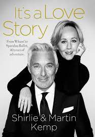 He is an actor, known for gente de barrio (1985), the krays (1990) and el abrazo del vampiro (1995). Shirlie And Martin Kemp It S A Love Story Amazon De Kemp Martin Kemp Shirlie Fremdsprachige Bucher