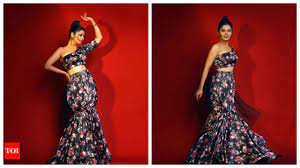 Prajakta Mali looks drop-dead gorgeous in THIS floral dress; See pics |  Marathi Movie News - Times of India