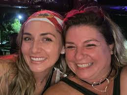 Throwback to last Thursday night when we watched the latest episode of  Serpent Invasion 🐍 with some incredible fans and fellow hunters. Who's  ready to see what Wildman and the crew get