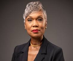 Ursula Gordon-Higginbotham named new principal of Major ES