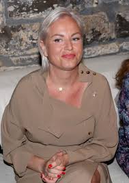 Energie, která z ní srší je velká. Martina Partlova Kdo Jeji Novy Pritel Josef Vareka Ma Tisic Tvari Sip
