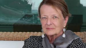 El juez procesa a Helga Schmidt por malversación de fondos en el Palau de  Les Arts