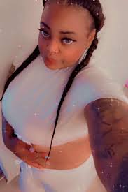 Hi all! I just wanted to introduce myself, I'm currently in Indy in need of  some friends 💯 Don't be shy ☺️