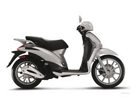 The pioneer of next generation indian scootering, the activa. Vespa Liberty Price In India Liberty Mileage Images Specifications 3 Wheel Scooter Autoportal Com