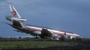 Dc 10 Nose Gear Failure Aviation Accidents Vintage Aircraft Aircraft