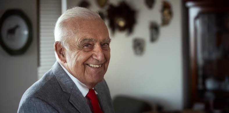 Carlos Ruckauf: "Veo muchos peligros, creo que realmente estamos al borde  de una guerra nuclear"