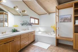 Natural terracotta tiles ideas from walls and floors. Best 13 Modern Bathroom Terra Cotta Tile Floors Design Photos And Dwell