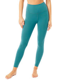 Kaufen sie yoga jetzt zum kleinen preis online auf miniinthebox.com! Yoga Hosen Fur Eine Schlanke Figur Mandala