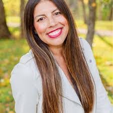 Karla Sloan's Instagram, Twitter & Facebook