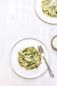 Jul 15, 2019 · thai peanut zucchini noodles are zoodles sauteed with fresh, everyday vegetables and tossed in a delectable thai peanut sauce. 5 Ingredient Zucchini Noodles Foolproof Living