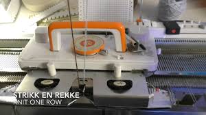 The color changes in fair isle are close together. Manual Fair Isle On A Punch Card Knitting Machine Youtube