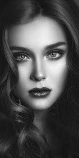 Black And White Woman Portrait Photography Fine Black And White Portrait Photo Blackandwhiteportraitphoto Face Photography Black And White Portraits Portrait Girl