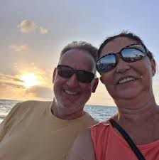 what groups can help re-home a dog in Richland MO?