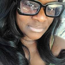 Rest in Peace to Rhonda 🕊️… She was a die hard Eagles fan and Mother of 4  who unfortunately was unlived by a goofy driver in center city last night  while trying