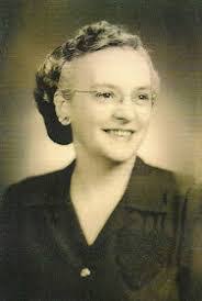 Betty Dyer's Instagram, Twitter & Facebook