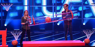Smudo, sasha, joko und klaas erkämpfen in „spiel mit deinem star bis zu 110.000 euro für ihre fans. Teamwork Spiel Mit Deinem Star Joko Kampft Fur Kolner Studentin Um 100 000 Euro Express De
