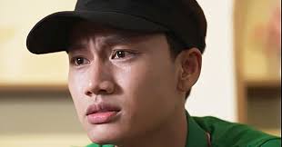 Cú ngã bất ngờ của chàng dancer Đoàn Thế Vinh và vai Kiên Tuổi trẻ giá bao  nhiêu?