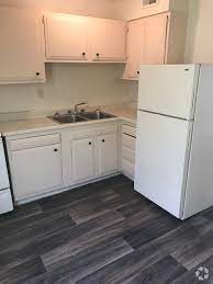 Experience the luxury lifestyle you've been looking for with a spacious apartment home at rialto hurstbourne. 1 Bedroom Low Income Apartments For Rent In Louisville Ky Apartments Com