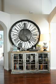 L Horloge Murale Idees En Photos Pour Decorez Vos Murs Horloge Murale Grandes Horloges Murales Grande Horloge