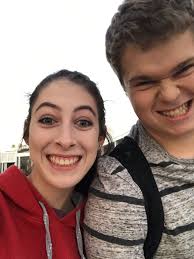 Dyanna (@pinkysbffl)