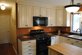 Most raw hazelnuts you find at the store are, in truth, a little chewy and a little bland, like a draft version of themselves. Shenandoah Winchester Hazelnut Glaze American Traditional Kitchen Philadelphia By Lowe S Of Avondale Pa