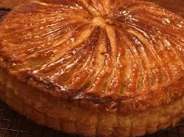 Et comment faire pour que ma galette des rois soit super brillante ? Galette Des Rois Frangipane Gateau Et Cuisine Rachida