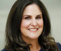 Empowering women leaders through scholarship, mentorship and new  experiences