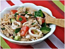 7 mengolah salad pilih sayuran dan buah yang segar gunakan wadah/ pengaduk tahan asam simpan sayuran ditempat yang dingin sebelum di hidangkan pemberian saus sesaat sebelum di hidangkan untuk menghindari pencoklatan pada bahan salad, bahan dapat di marinated dengan. Salad Cumi Sayuran Saus Kacang Super Indo Lebih Segar Lebih Hemat Lebih Dekat
