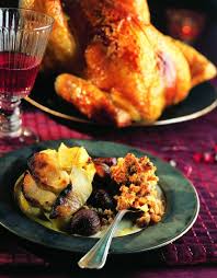 Facile et rapide à préparer cette. Recette Dinde Fermiere Farcie Aux Marrons Et Foie Gras Marie Claire