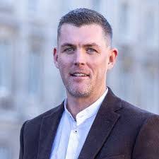 Nuno Neto's Instagram, Twitter & Facebook