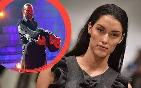 In die öffentlichkeit kam der tänzer durch die show let's dance und durch seine beziehung 2001 wurde er belgischer meister. Rebecca Mir Traurige Reaktion Auf Affaren Geruchte Um Massimo