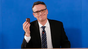 In der causa jan böhmermann macht das zdf womöglich eine kehrtwende. Ralf Kabelka Hort Auf Jan Bohmermann Verliert Seinen Sidekick Stern De