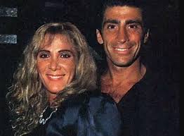 Los amores de Reina Reech: un exvicepresidente, romances secretos y una  duda que la angustió