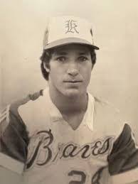 Kaye Hansen's Instagram, Twitter & Facebook