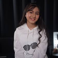 Aryanna alyssa dezek (@alyssa_dezek08) on tiktok | 1.8m likes. Alyssa Dezek