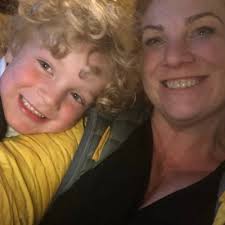 Laura-Lea (@LauraLe51076011)