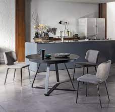 Read online books for free new release and bestseller Paul Round Extendable Table Midj In Italy