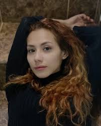 Valerie Leal's Instagram, Twitter & Facebook