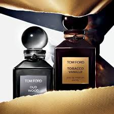 Oud Wood And Tobacco Vanille The Ultimate Gift Of Luxury Tomford Privateblend Tfgifts Perfumecollection Tom Ford Perfume Perfume Fragancia Perfumar