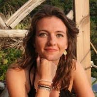 Lisa Reinert's Instagram, Twitter & Facebook