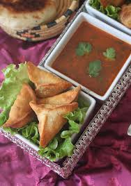 Samoussa A L Indienne Vegetarien Avec Pate Maison Recettes Indiennes Recettes Indiennes Vegetariennes Samoussa