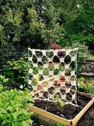 4 Unique Diy Crochet Trellis Ideas For Garden Vegetable Garden Trellis Garden Trellis Vegetable Trellis