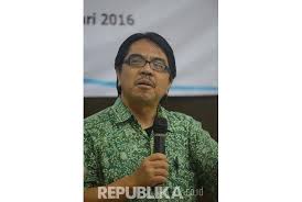 Ditolaknya ade armando sebagai guru besar ui mungkin sebagai balasan. Jadi Tersangka Ini Pernyataan Resmi Ade Armando Republika Online