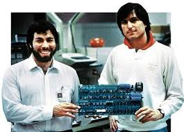 Browse 38 steve jobs garage stock photos and images available, or start a new search to explore more stock photos and images. Apple Aus Der Garage Zur Weltmarke