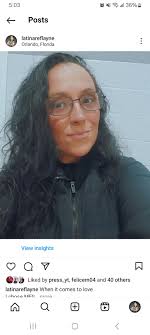 Elaine Simon/Layne Rosario (@LatinaRefLayne)