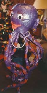 How To Make An Octopus Pinata Ehow Octopus Crafts Pinata Diy Pinata