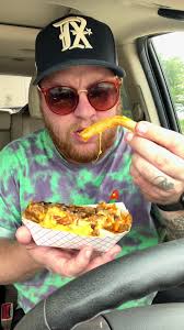 Skyrocket Burger Frisco, Tx #gristlemedia #gristle #skyrocketburger  #burgerreview #lunch #sick #carfoodreview #snackhomies #burgertok