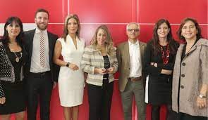 Somos la cuenta oficial en twitter de cnn chile #vamosmásallá | twuko. Cnn Chile Obtiene Por Segundo Ano Consecutivo El Primer Lugar En Reputacion Entre Los Medios De Comunicacion Del Pais