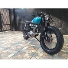 Honda cb ialah sebuah motor klasik yang saat ini banyak di di idamkan oleh kumpulan para penyuka otomotif, untuk para kolektor motor tua. Honda Tiger Modif Cb 100 Caferacer Cafe Racer Scrambler Japstyle Di Bandung Tribunjualbeli Com